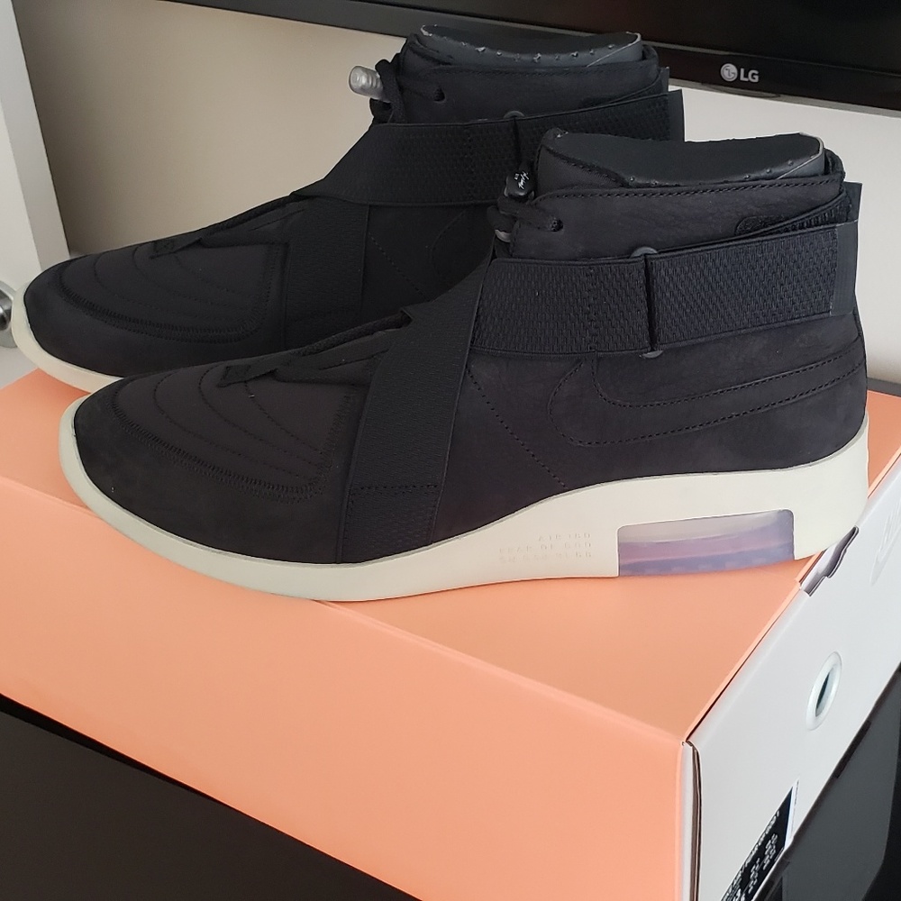 Nike Air Fear of God Raid